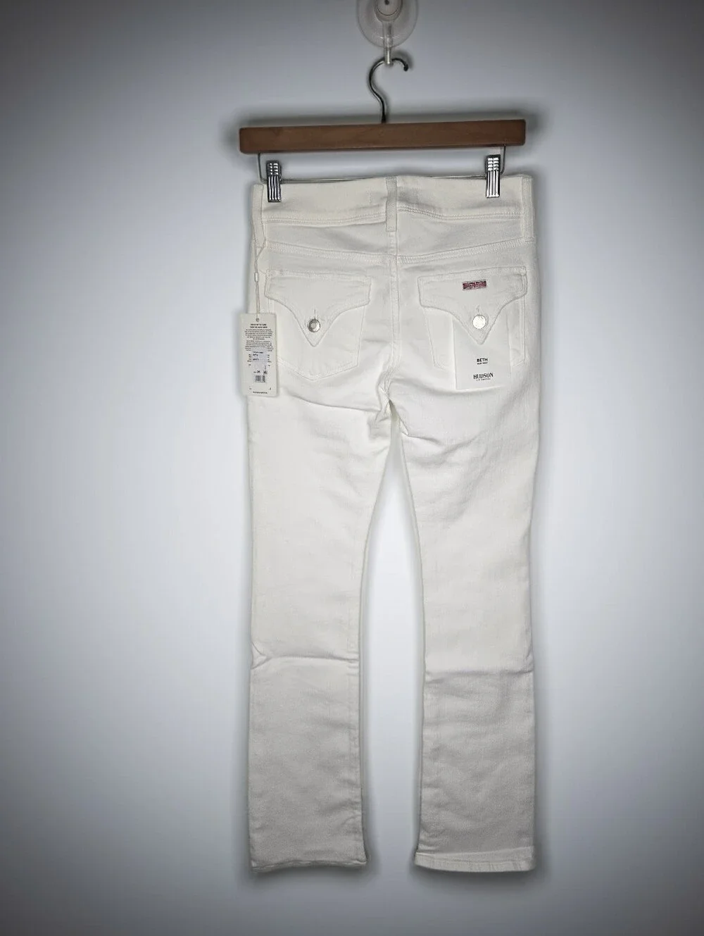 NWT Hudson Beth Mid Rise Baby Bootcut Jeans White Flap Pocket Denim Pants 26.
